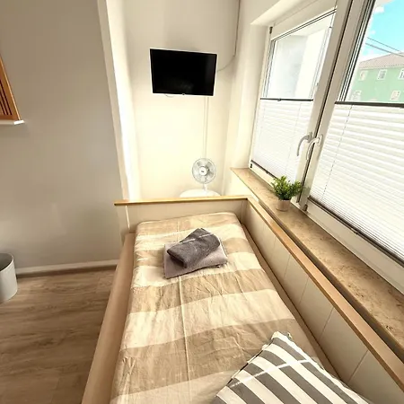 Zur Alten Tankstelle Apartament Naumburg (Saale)