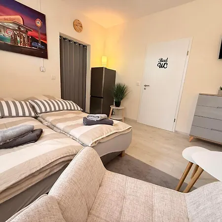 Zur Alten Tankstelle Apartament Naumburg (Saale)